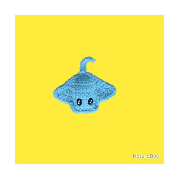 Petite raie en crochet amigurumi - D�coration th�me p�che et mer - Fait main