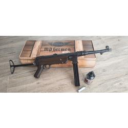 Pistolet-mitrailleur MP 40 Legends CO2 4,5mm full auto