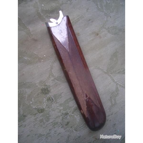 longuesse : devant de fusil de chasse superpos�