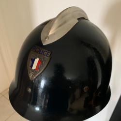 Casque de maintien de l'ordre modele 53