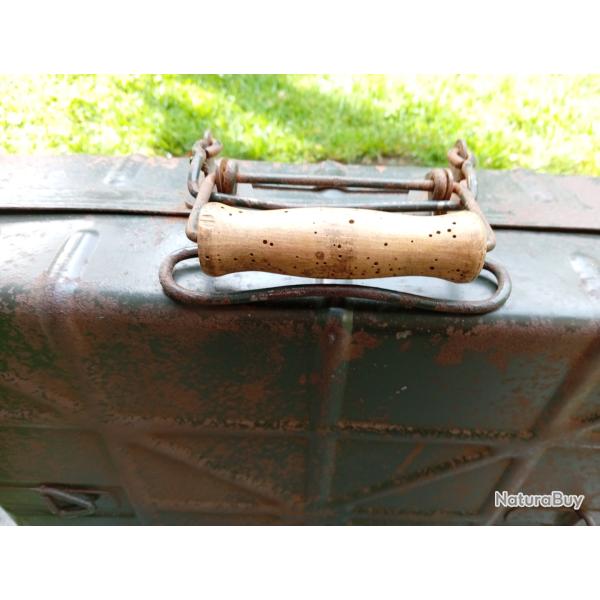 Caisse ww2 avec marquage
