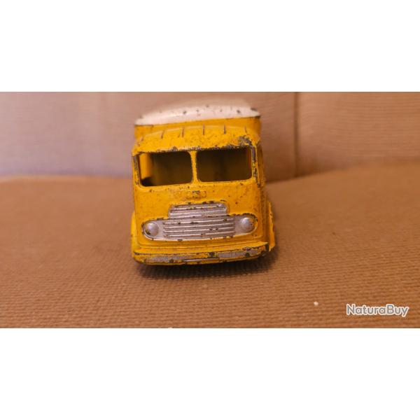 DINKY TOYS 33 Simca cargo Bailly d�m�nagements garde meubles