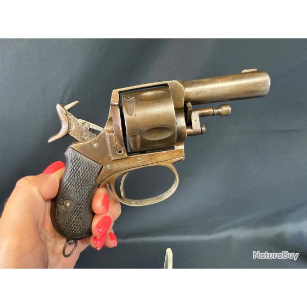 GROS REVOLVER TYPE ROC cal. 450