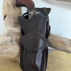 Holster en cuir pour revolvers de type Colt SAA 1873 ou r&eacute;plique 5''1/2. Droitier N&deg;02