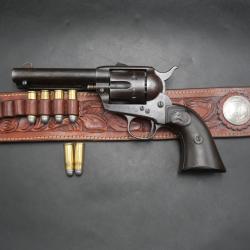 Colt Single Action Army Smokeless Cal. .38-40 WCF - Canon 4&frac34;" - Matching Numbers - Fabrication 1899