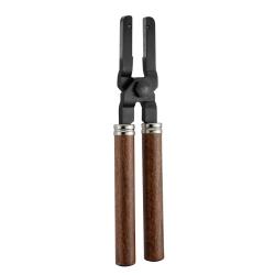 Pince &agrave; manche en bois pour moule acier