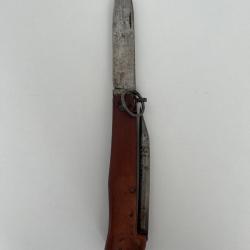 COUTEAU AVEC POINTE RABATTABLE