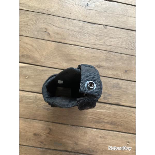 Holster universel pour gaucher