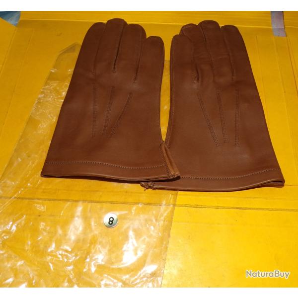 PAIRE DE GANT EN CUIR MARRON CLAIR DE L' ARMEE FRANCAISE , TAILLE 8 FABRICATION MADE IN FRANCE GANTE
