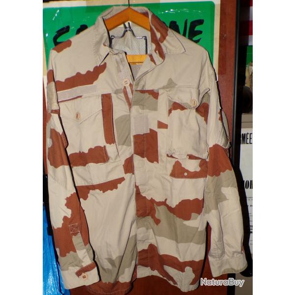 VESTE COULEUR SABLE DE L'ARMEE DE TERRE FRANCAISE DE 2009 , TAILLE M OU 39-40 MODELE GUERILLA , FABR