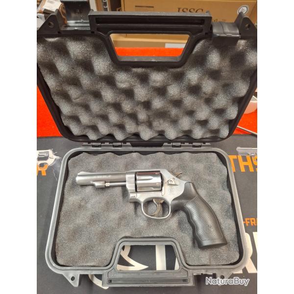 SMITH & WESSON MOD : 64 INOX CAL. 38 SP/WC EN TRES BON ETAT/// CANON DE 4 POUCES