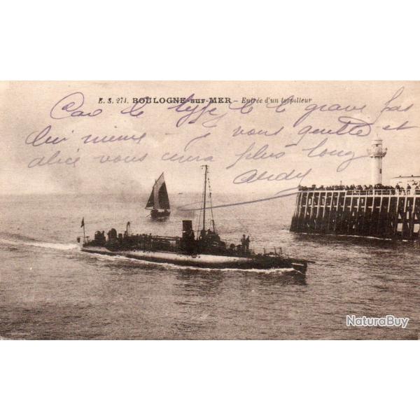 Carte Postale Ancienne - Boulogne-sur-Mer - Entr�e d'un torpilleur - N�8298