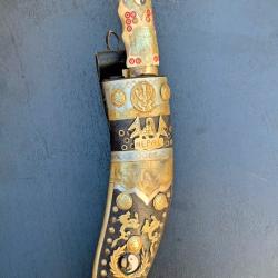 ANCIEN TRES IMPOSANT COUTEAU KUKRY DE GHURKA NEPALAIS SUPERBES DECORS, ASIE, INDE