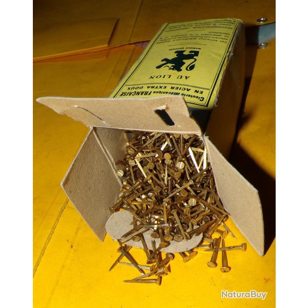 BOITE DE 1 KILO DE CLOUS SEMENCES SPECIALES POUR SEMELLES CAOUTCHOUC EN ACIER EXTRA DOUX LAITONNEES