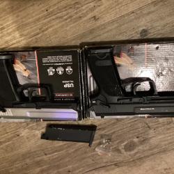 HK usp 4,5 mm acier. 2 chargeurs + 1 HK usp pro pi&egrave;ces ou &agrave; r&eacute;parer