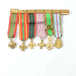 Barrette m&eacute;dailles r&eacute;duction, Croix de Guerre 39-45, R&eacute;sistance, croix du combattant volontaire