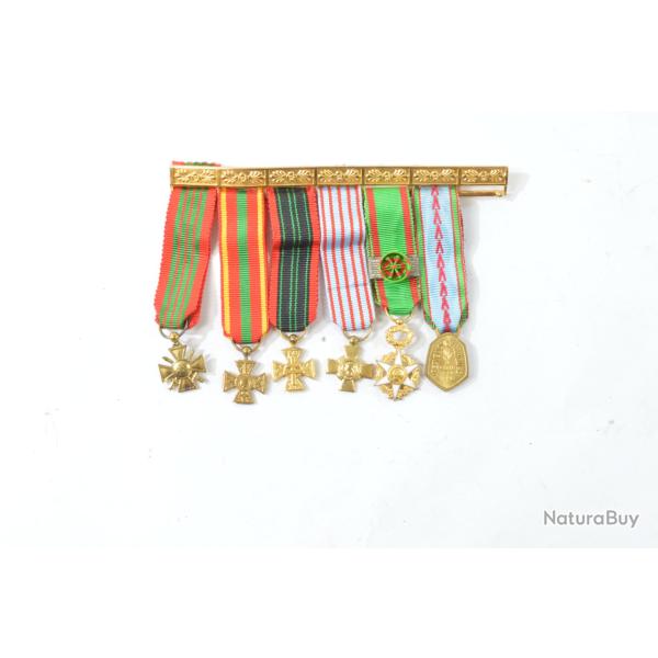Barrette m�dailles r�duction, Croix de Guerre 39-45, R�sistance, croix du combattant volontaire
