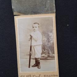 ancienne Photo CV Enfant avec Fusil Studio D. Richard Niort