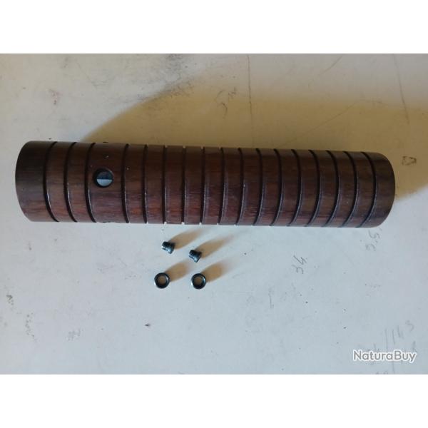 Winchester 1897 f�t bois neuf + 2 rosettes avec vis