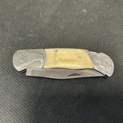 Couteau PRADEL AUVERGNE manche en corne