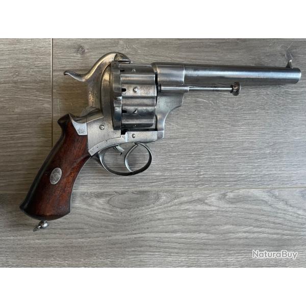 rarissime revolver Lefaucheux triple action � 10 coups en calibre 12 mm � broche - LF 579