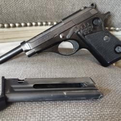 Pistolet BERETTA mod&egrave;le 70 S - Calibre 22LR &agrave; chargeur amovible - Bel &eacute;tat