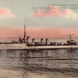 Carte postale Marine Militaire Fran&ccedil;aise Torpilleur d'Escadre Commandant Rivi&egrave;re-N&deg;8315