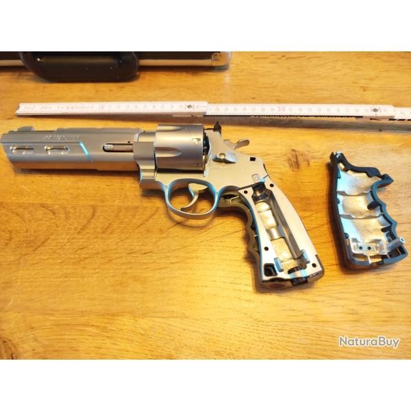 Smith & Wesson 629 competitor bille acier CO2 4 cartouches CO2 et 4 douilles inclues