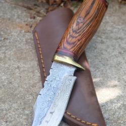 Skinner Couteau Damas Lame 256 Couches Lame Drop Point Manche Bois Fabr Artisanale Etui Cuir