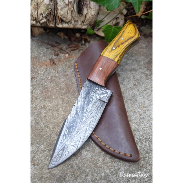 Couteau Skinner Lame Acier Damas 256 Couches Manche 2 Bois Etui Cuir Fab Artisanale 01