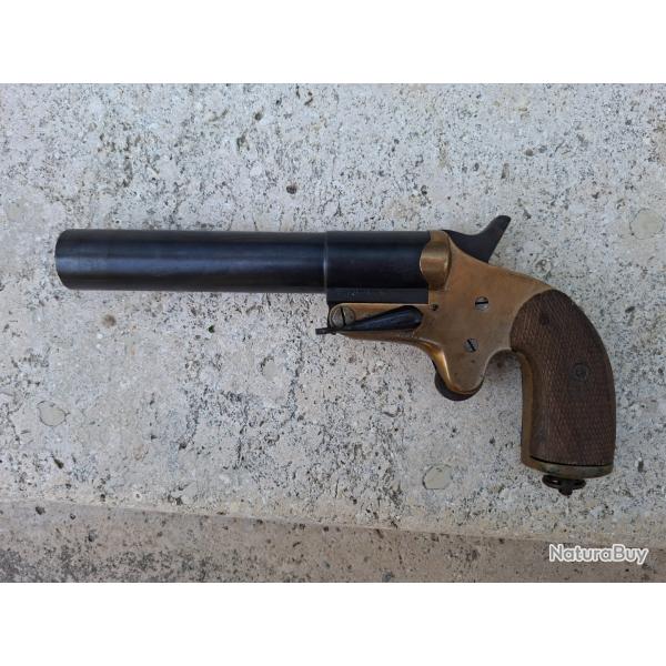 Pistolet long lance-fus�e mod�le 1917, de marque M�canicarmn
