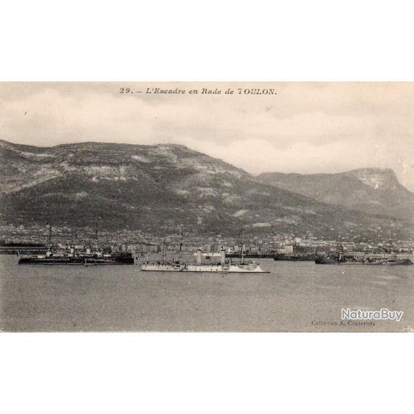 Carte Postale - L'Escadre en Rade de Toulon -N�8343