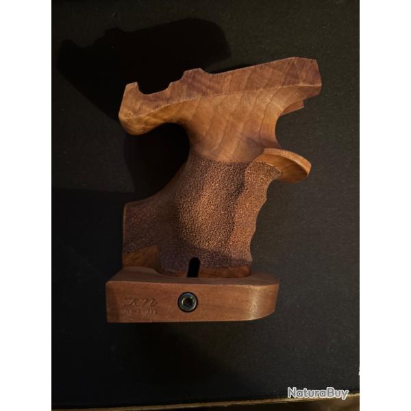 Poign�e anatomique droitier pour Benelli MP90/MP95