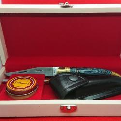 - COFFRET CADEAU - BOIS BLEU