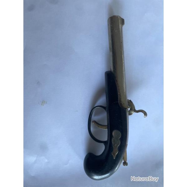 Briquet pistolet � pierre, essence, vintage, collection briquet militaire