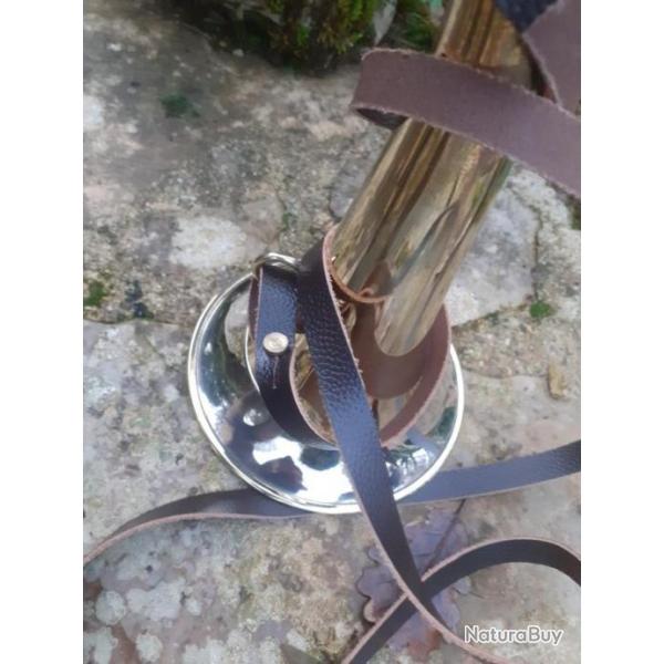 TROMPE / CORNE  MILLIENS A PAVILLON ..... 35 cm