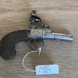 magnifique pistolet de voyage a silex