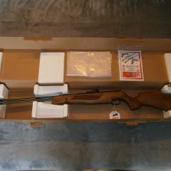 Tr&egrave;s  belle  carabine  WEIHRAUCH   HW  77  Cal. 4,5 mm  -  19  joules  &eacute;tat   Neuf  !