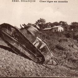 Carte Postale Char l&eacute;ger en mont&eacute;e - Besan&ccedil;on -N&deg;8356