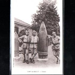 arsenal , artillerie camp de mailly obus de 520 mm