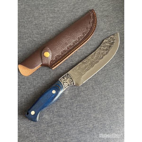 Couteau droit neuf avec �tui bleu
