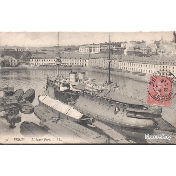 Carte postale de Brest, L'Avant-Port -N�8357