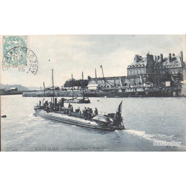 Carte Postale Ancienne - Saint-Malo - Torpilleur dans l'Avant-Port -N�8358