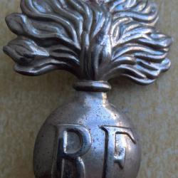 Insigne de casque Adrian argent&eacute;