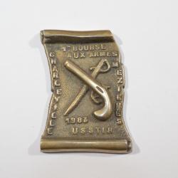 Plaque souvenir 1 er Bourse aux Armes Charleville M&eacute;zi&egrave;res Laiton  (24)