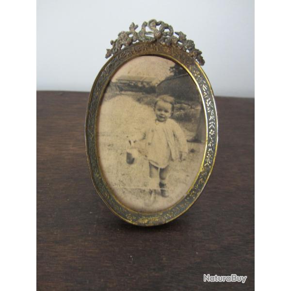 Petit cadre photo en bronze et laiton 19e si�cle