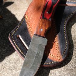 Couteau Damas Lame Trailing Point Acier 256 Couches Manche Bois Beau Etui Cuir Fab Artisanale