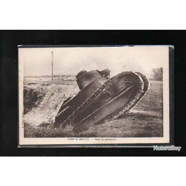 tank en manoeuvre camp de mailly