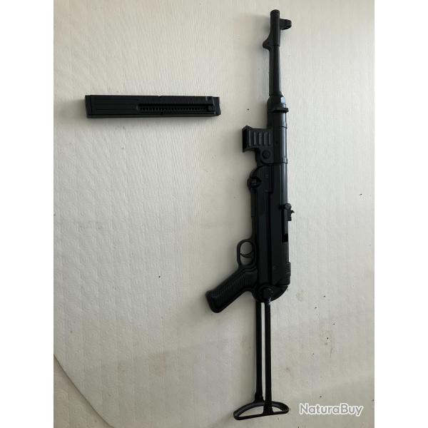 MP40 22LR