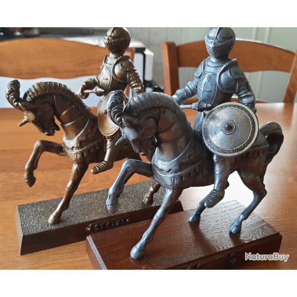 Sculpture bronze et �teint, chevalier m�di�val du XIem si�cle des ann�es 60/70
